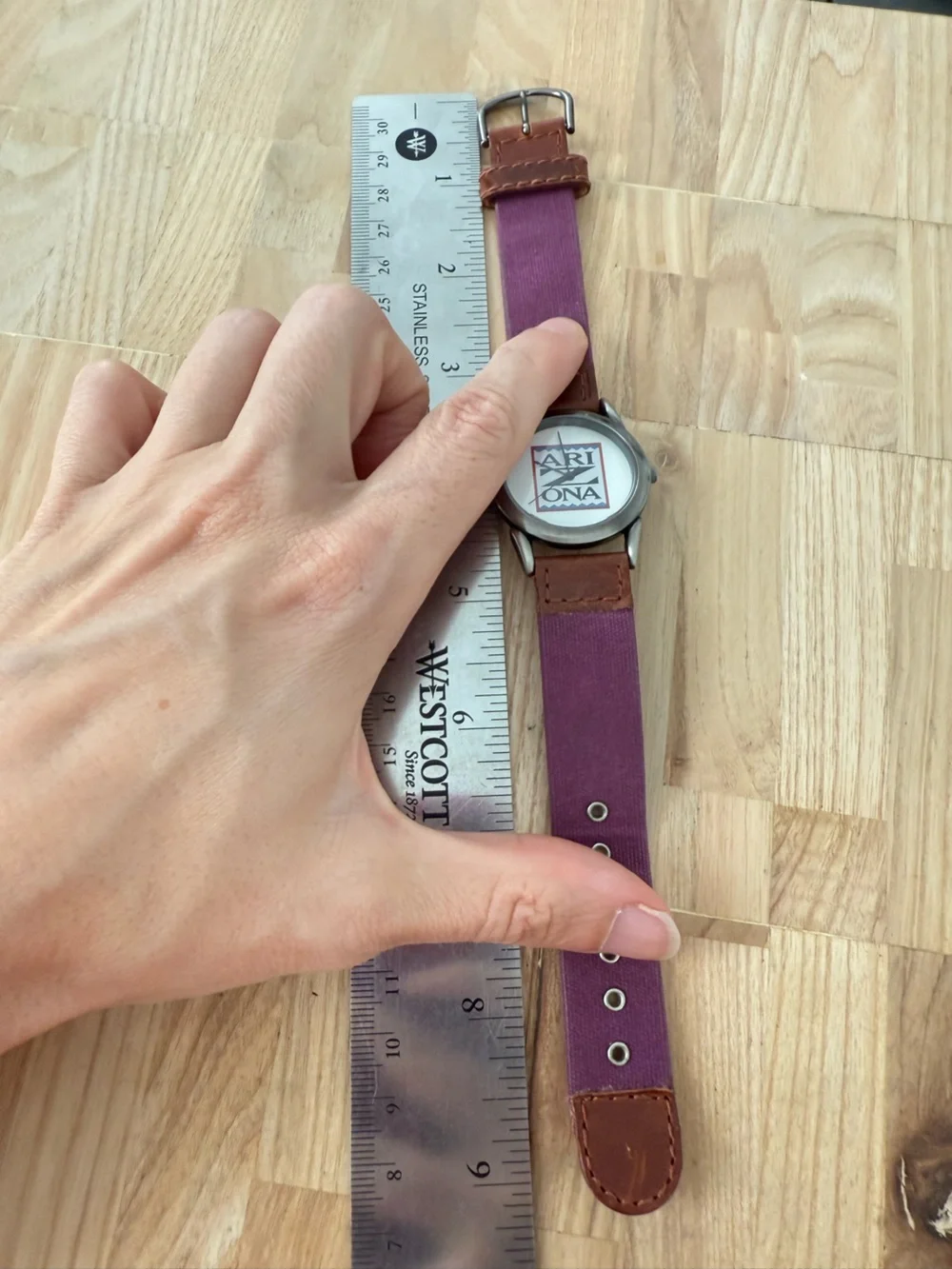 Vintage Arizona ladies southwestern style purple strap watch NEW BATTERY